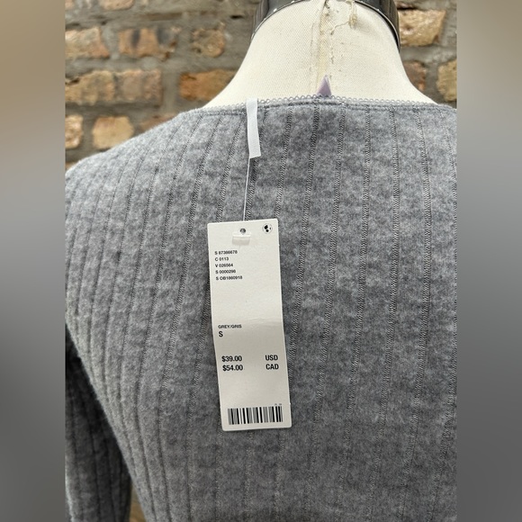 NWT Out From Under Lila Ribbed Wrap Top & Lilah Cozy Ribbed Pant Set Size S Grey - Picture 3 of 9